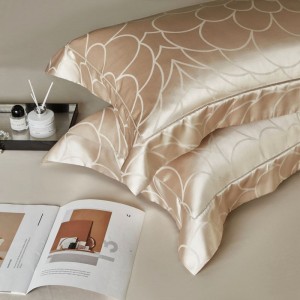 Gold Mulberry Silk Yarn-Dyed Jacquard Home Textile Top Luxury Bed Linen Fitted Sheets Premium Duvet Comforter Quilt Cover High-End Bedding Set Wholesaler