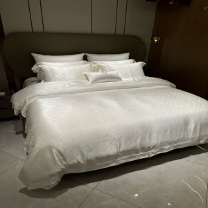 White Home Textile Mulberry Silk Quilt Duvet Cover Yarn-Dyed Jacquard Bed Linen Fitted Sheets Pillowcases Pillow Shams Mulberry Silk Bedding Set Supplier Silver Grey Home Textile Silky Quilt Duvet Cover Yarn-Dyed Jacquard Bed Linen Fitted Sheets Pillowcases Pillow Shams Pure Silk Bedding Set Supplier