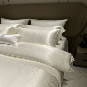 White Home Textile Mulberry Silk Quilt Duvet Cover Yarn-Dyed Jacquard Bed Linen Fitted Sheets Pillowcases Pillow Shams Mulberry Silk Bedding Set Supplier Silver Grey Home Textile Silky Quilt Duvet Cover Yarn-Dyed Jacquard Bed Linen Fitted Sheets Pillowcases Pillow Shams Pure Silk Bedding Set Supplier