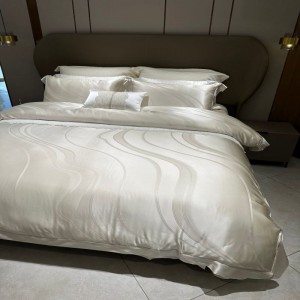White Duvet Quilt Comforter Cover Top Luxury Bed Linen Fitted Sheets Queen Size Home Textile Jacquard Yarn Dyed Mulberry Silk Pillowcases Bedding Set
