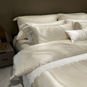 White Duvet Quilt Comforter Cover Top Luxury Bed Linen Fitted Sheets Queen Size Home Textile Jacquard Yarn Dyed Mulberry Silk Pillowcases Bedding Set