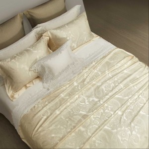 Super Luxury 100% Mulberry Silk Gold Jacquard Comforter Duvet Quilt Cover Bed Sheets 4 Pieces Home Textile Queen King Bed Linen Fitted Sheet Bedding Set