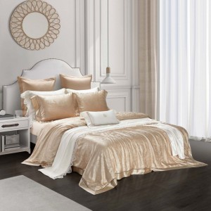 Super Luxury 100% Mulberry Silk Four-Piece White Embroidery Quilt Comforter Duvet Cover Bed Linen King Bed Sheets Mattress Cover Gold Bedding Set for Home