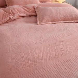 Solid color pink carving craft home textiles 4pcs bedspread set supplier