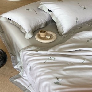 Premium Cooling Lyocell Summer Quilt Queen King Air-condition Quilt 4PCS Pillowcases Bed Sheet Green Embroidery Bedding Set