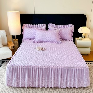 High quality 3pcs milk velvet quilted cotton ruffles pillow shams lace bedskirt set supplier