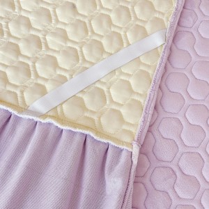 High quality 3pcs milk velvet quilted cotton ruffles pillow shams lace bedskirt set supplier
