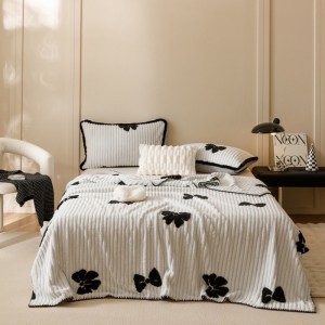 Warm milk fleece 1-pieces home textile soft printing coverlets warm bedding blanket supplier