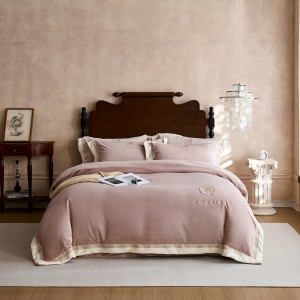 winter warm milk velvet home textiles pink embroidery 4pcs bedding set supplier