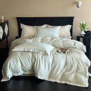 Hot Selling Solid Green 4-Pieces Bedsheets PillowShams Bed Linen Queen Size Duvet Lyocell Bedding Set Supplier