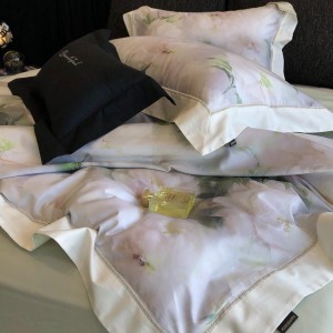 High-quality purple satin cotton colored bed sheets exquisite 100S Australia cotton printing quilt cover home textile bedding set manufacture