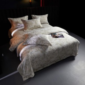 Super Soft 140S Long Staple Cotton Bedroom Home Textile Digital Printing Bed Linen Bed Sheet Custom Bedding Set