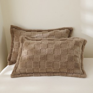 Solid Color Milk Velvet Fleece Blanket Thickened Bed Sheet Bed Cover Sofa Blanket Supplier