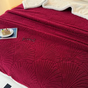 Lightweight High Gram Weight Bed Cover Home Textiles Red Solid Color Blanket