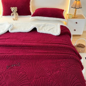 Lightweight High Gram Weight Bed Cover Home Textiles Red Solid Color Blanket