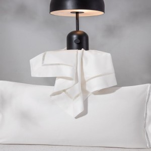 Ultra-soft high-count encrypted pure white long-staple cotton 4 pcs bedding set