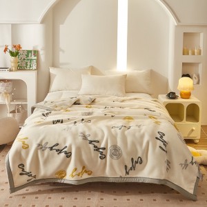 High gram weight green Raschel fleece fluffy 2/2.3m coverlets high-quality 1-piece blanket