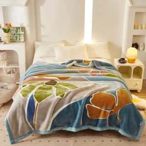 High gram weight green Raschel fleece fluffy 2/2.3m coverlets high-quality 1-piece blanket