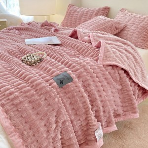 Warm milk fleece bedding customizable double size pink home textile solid color blanket supplier
