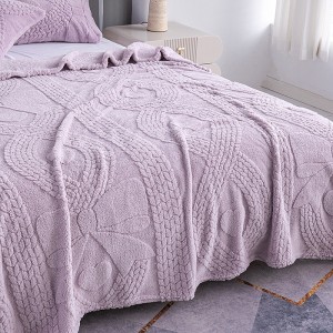 Simple style purple milk velvet solid color home textiles winter warm blankets supplier
