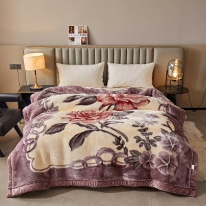High-quality purple printing Raschel fleece warm bed sheet winter blanket wholesaler