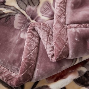 High-quality purple printing Raschel fleece warm bed sheet winter blanket wholesaler