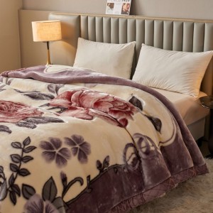 High-quality purple printing Raschel fleece warm bed sheet winter blanket wholesaler