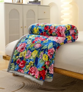 Milk fleece warm home textiles colored bedding printing blankets supplier