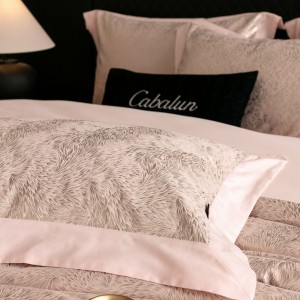 Wholesale Simple style quilt cover hot selling king size bedsheets 2 pink jacquard pillowslips bedding set for adults