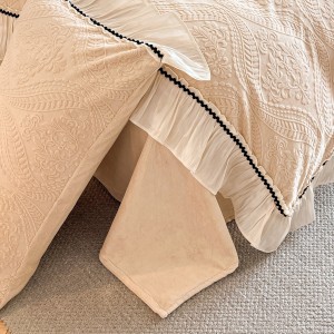 Winter warm solid color quilt cover soft beige fleece adult comforter cover high-end milk fleece bedsheets home textile bedding set supplier