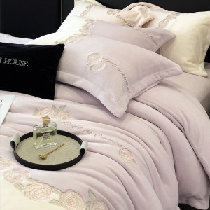 Winter warm embroidery quilt cover purple milk fleece adult comforter cover high-end bedsheets home textile bedding set supplier
