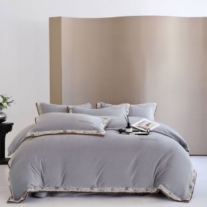 High gram weight velvet fluffy pillowcases 2/2.3m adult coverlets orange solid color pillow shams high-quality 4-piece bedding set manufacture