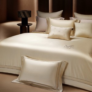 High Luxury Long Staple Cotton Embroidery Custom Jacquard Lace Edge Duvet Cover 4 PCS Bedding Set