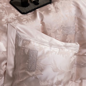 Wholesale high-end pillowcases pink jacquard comforter set soft bed linen fitted sheets 2m/2.2m bedding set for adults