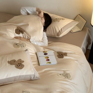 100S Cotton Brushed Stain Cartoon Embroidery Duvet Cover Light Brown 4PCS Bedding Set For Kids And Adults