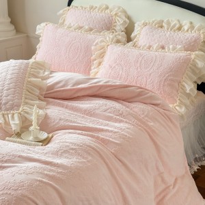 Pink Milk Velvet Bedcover Bed Sheets Pillowcases Lace Embroidery Bedspread Bedding Set