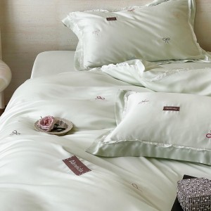 Elegant design full size embroidery adult pillowcases luxury green 100% cotton sateen comforter cover bedding set supplier
