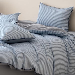 Wholesale high-quality blue cotton duvet cover printing bed sheet 4piece home textile bedding set supplier