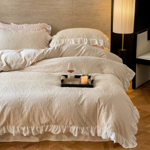 French white milk velvet four-piece lace bedding set
