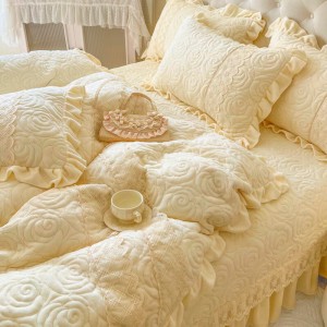 High Quality 4pcs Milk Fleece Yellow Bedsheet Quilted Duvet Quilt Cover Set Customized Ruffles Bedding Set Supplier