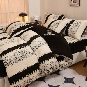 Black White Tafu Velvet Printing 4PCS Bedding Set For Winter