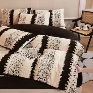 Black White Tafu Velvet Printing 4PCS Bedding Set For Winter