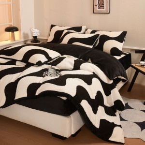 High Quality Velvet Quilt Cover Bed Sheets Printing Jacquard 4PCS Bedding Set