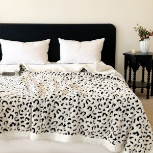 High Quality 1pcs Tafu Velvet Printing Lamb Wool Blanket Supplier