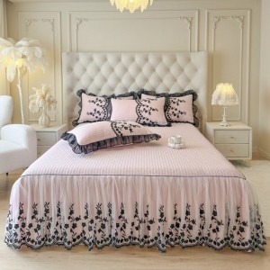 Light luxury senior cotton bed linen exquisite king size house lace comforter cover bedroom bedding set wholesaler