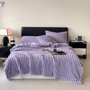 Plain Color Home Textiles Purple Solid Color Bedding Premium Quality Coverlets Blanket Wholesaler
