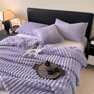 Plain Color Home Textiles Purple Solid Color Bedding Premium Quality Coverlets Blanket Wholesaler