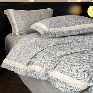High-grade gray digital printing duvet cover full matte milk velvet 260g light luxury home textile winter warm 4pcs bedding set