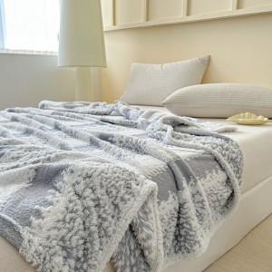 High Gram Weight Flannel Blanket Velvet Jacquard Blanket Bedding Set for Home