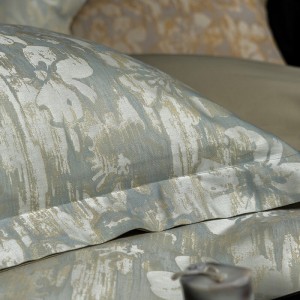Hot selling green quilt cover jacquard fitted sheets flat sheet lyocell cotton home textile 4-pieces bedding set supplier